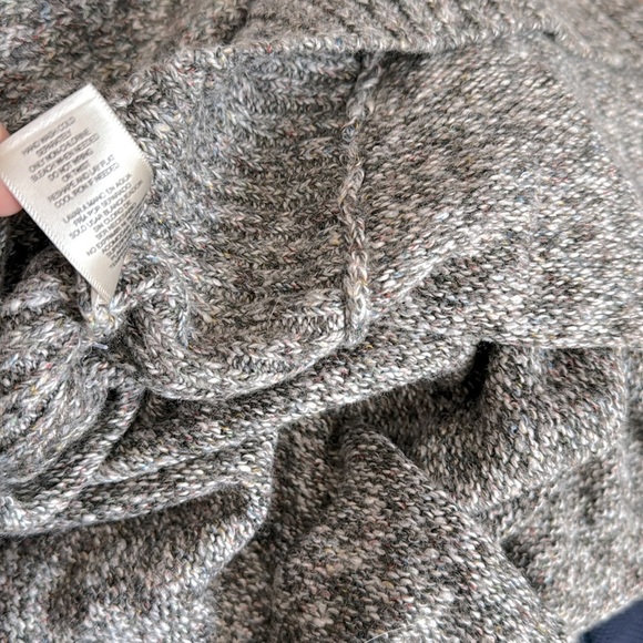 Stitchfix Poncho Sweater NWT Leo & Nicole Womens XS Grey Soft Cozy Knit Pullover - Picture 11 of 15
